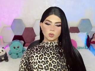 miss-adriana