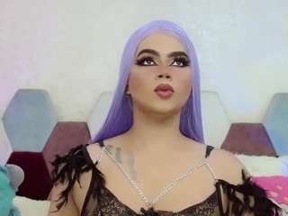 miss-adriana webcam model
