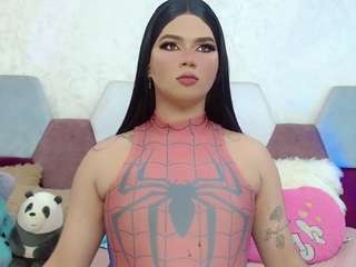 miss-adriana