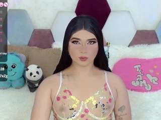 miss-adriana