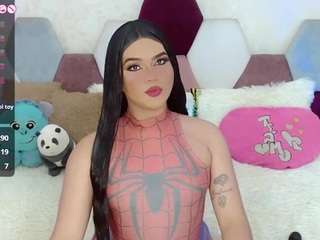 miss-adriana