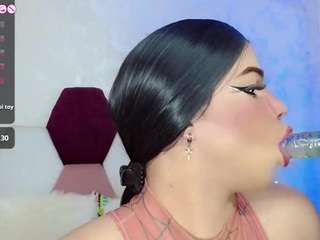 miss-adriana camsoda