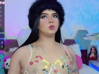 miss-adriana Live Webcam on CamSoda