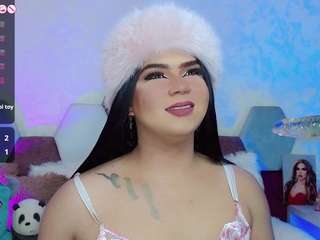 miss-adriana Live Webcam on CamSoda