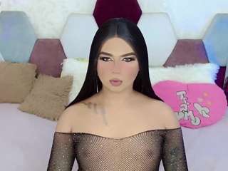 miss-adriana Live Webcam on CamSoda