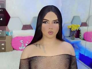 miss-adriana