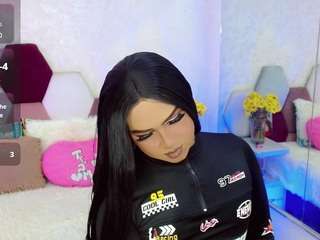 miss-adriana
