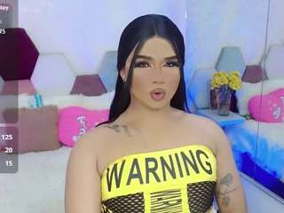 miss-adriana