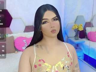 miss-adriana