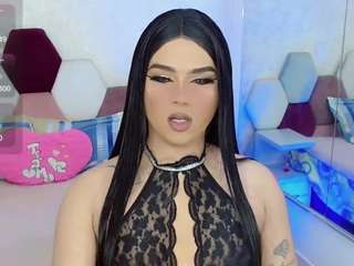 miss-adriana