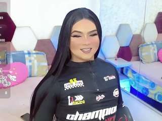 miss-adriana