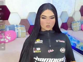miss-adriana