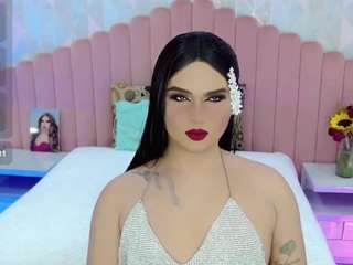 miss-adriana Live Webcam on CamSoda