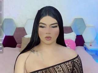 miss-adriana webcam model