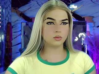 miss-adriana