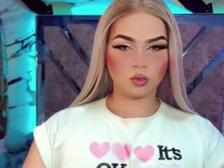 miss-adriana