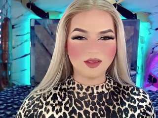 miss-adriana