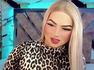 miss-adriana