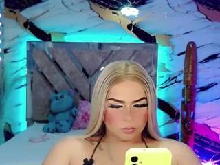 miss-adriana live webcam show