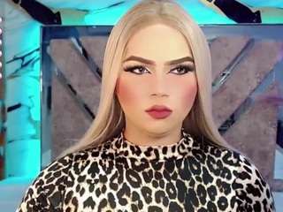 miss-adriana