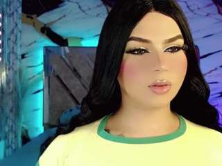 miss-adriana