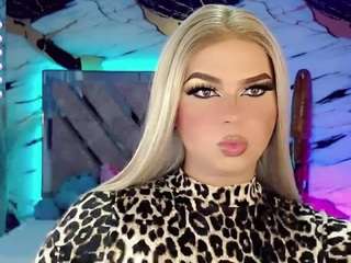 miss-adriana