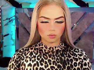 miss-adriana