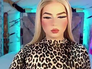 miss-adriana