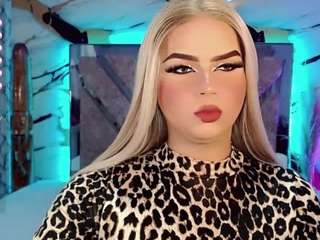 miss-adriana