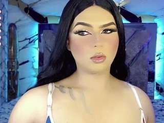 miss-adriana live cam preview