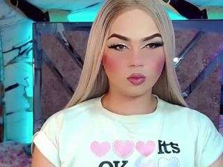miss-adriana