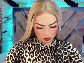 miss-adriana