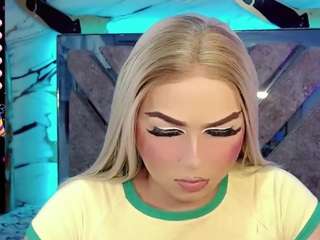 miss-adriana