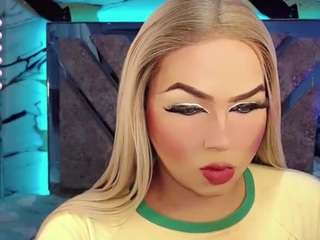 miss-adriana