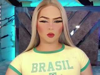 miss-adriana