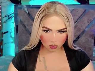 miss-adriana
