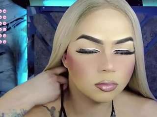 miss-adriana
