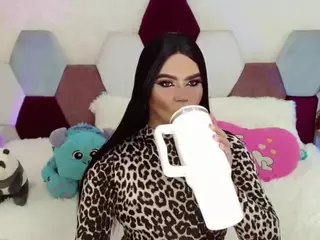 miss-adriana's Live Sex Cam Show
