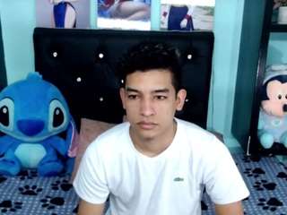 oliverttwink1 chat room