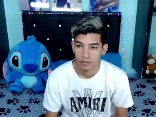 oliverttwink1's Live Sex Cam Show