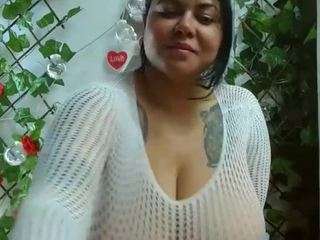  wonderfulltitys-mia chat room