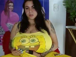 wonderfulltitys-mia