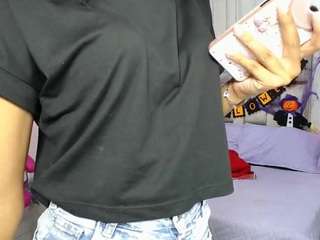emmasweet1 webcam model