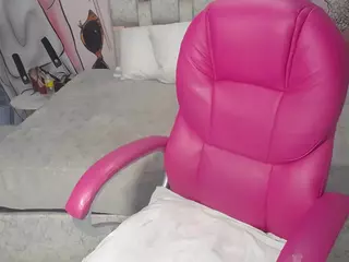 EMMASWEET1's Live Sex Cam Show