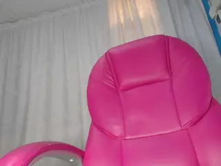 EMMASWEET1's Live Sex Cam Show