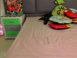 vaiin-sexual Live Webcam on CamSoda