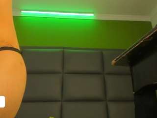 vaiin-sexual Live Webcam on CamSoda