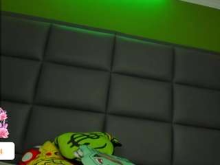 vaiin-sexual's CamSoda show and profile