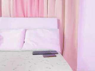 ambarr-stone's CamSoda show and profile