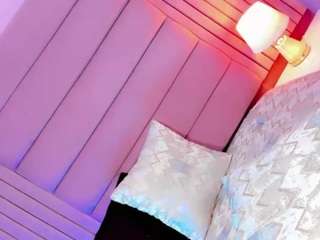 demonic-maryam Live Webcam on CamSoda